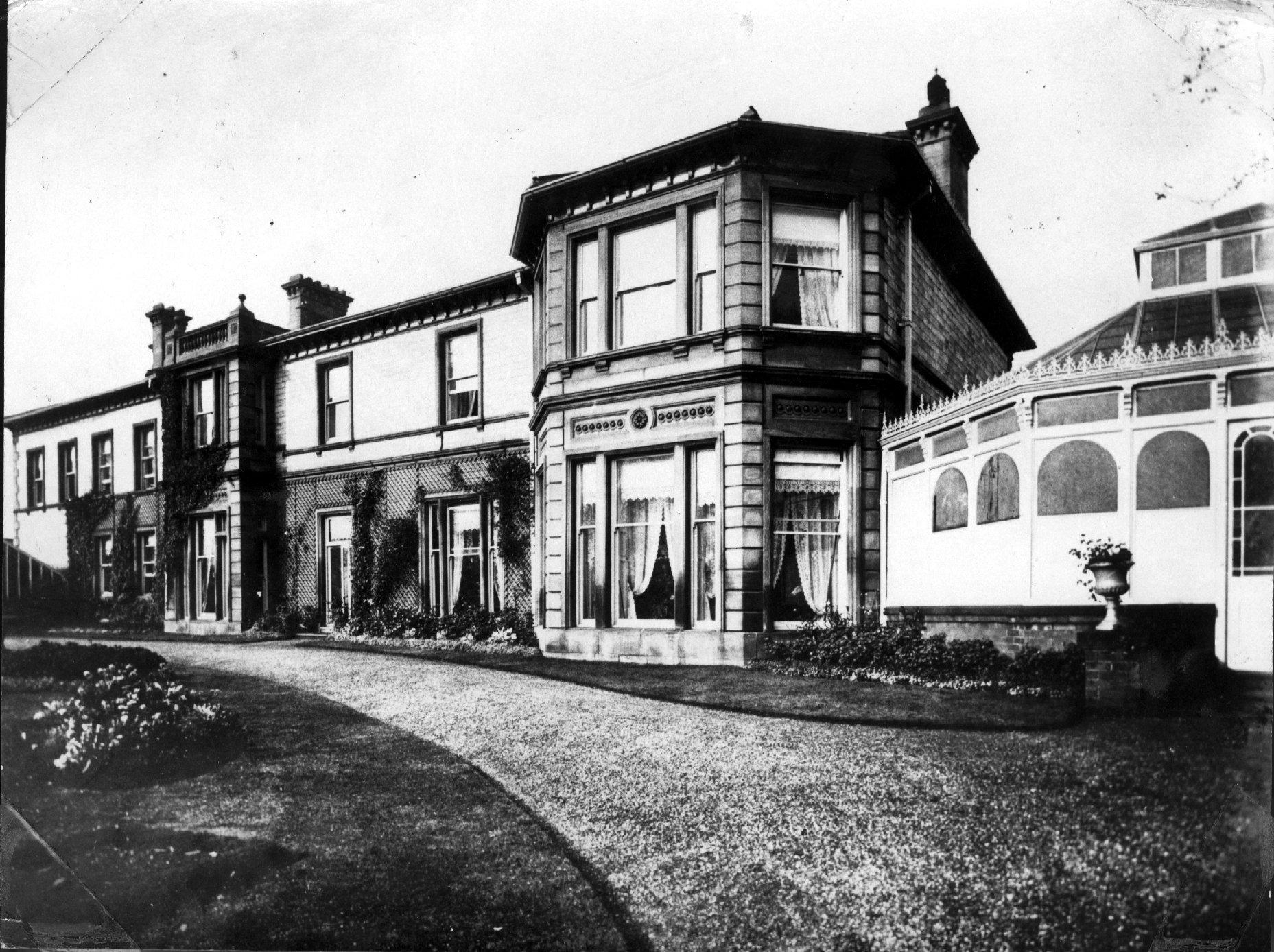 Beechfield House was the original home of Doncaster Museum.