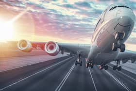 Can we carbon off-set flights? (photo: phaisarnwong2517 - stock.adobe.com)