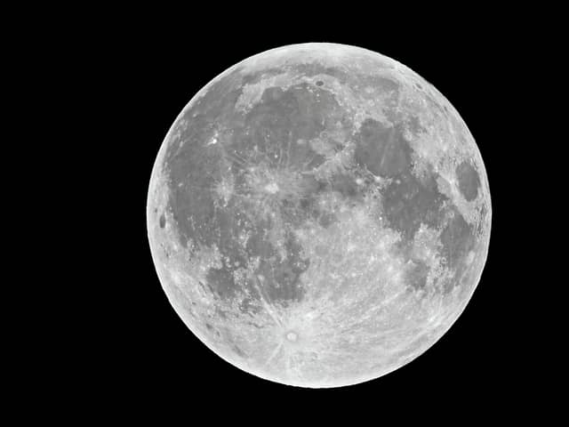 February will see a full moon as well as a new moon.