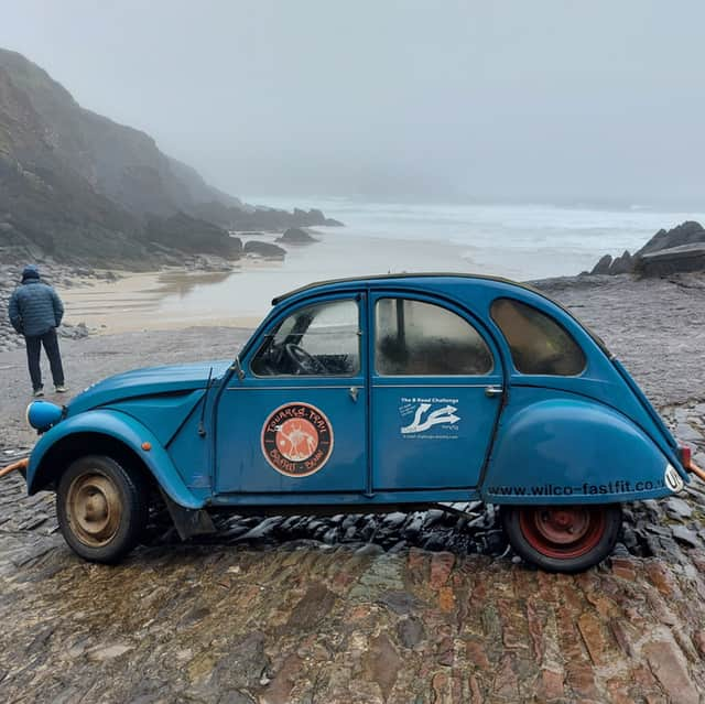 Matthew Hollis's coast to coast trip in his Citroen 2CV - Day 10. 