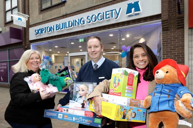 Decluttering Expert Dilly Carter is urging Brits to clear out any new, unopened toys and donate them to the Skipton Building Society Appeal
