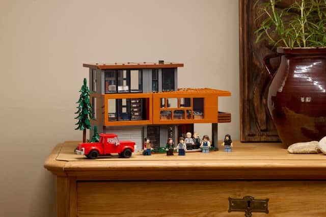 LEGO Twilight Cullen house set