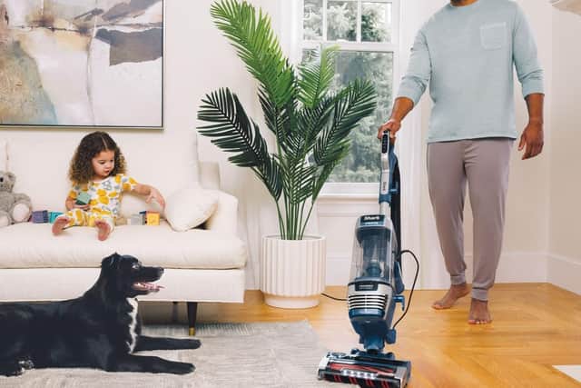 The Shark Stratos XL 2.6 Litre Corded Upright Vacuum Cleaner AZ3000UKT