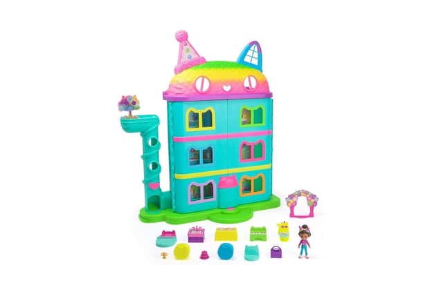Gabby’s Dollhouse, 15-Piece Rainbow-Themed, Celebration Doll’s House