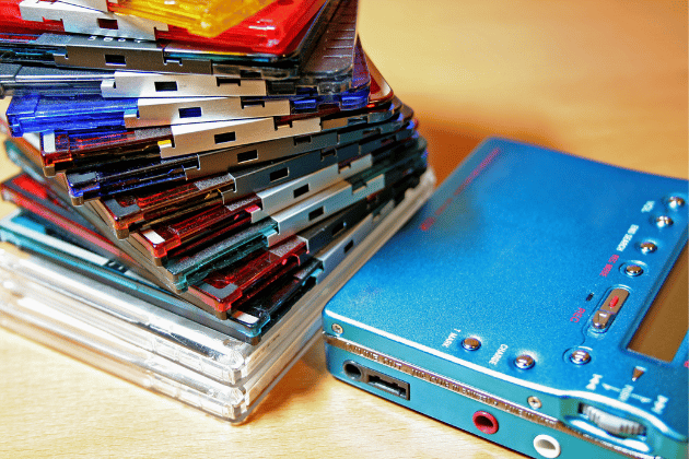 Is the Minidisc the next format to undergo a comeback, or was it's timing during the advent of MP3 players to cause for it's lack of widespread appeal?