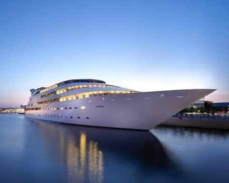 The 4-star Sunborn London Yacht Hotel is moored at Royal Victoria Dock and offers a luxury stay with river views and serious wow factor.
