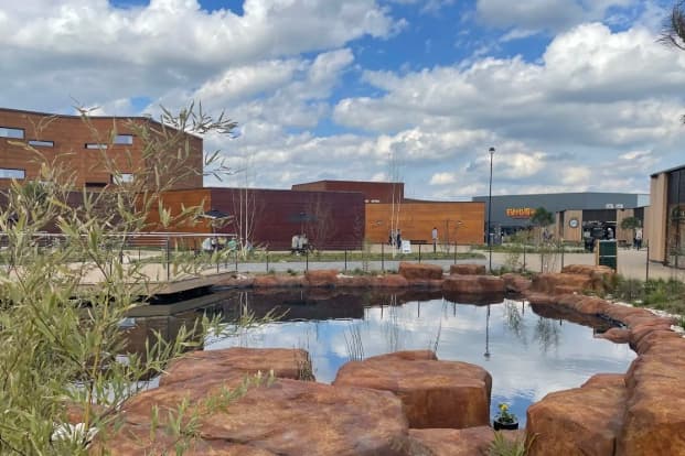 Shop boss renews call to back shops hit by Yorkshire Wildlife Park closure