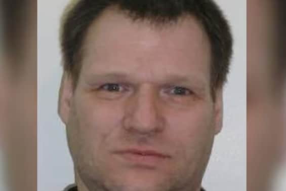 Police issued a wanted appeal for Steven Reynolds.