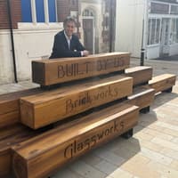 MP gives thumbs up to artwork improvements in Doncaster town