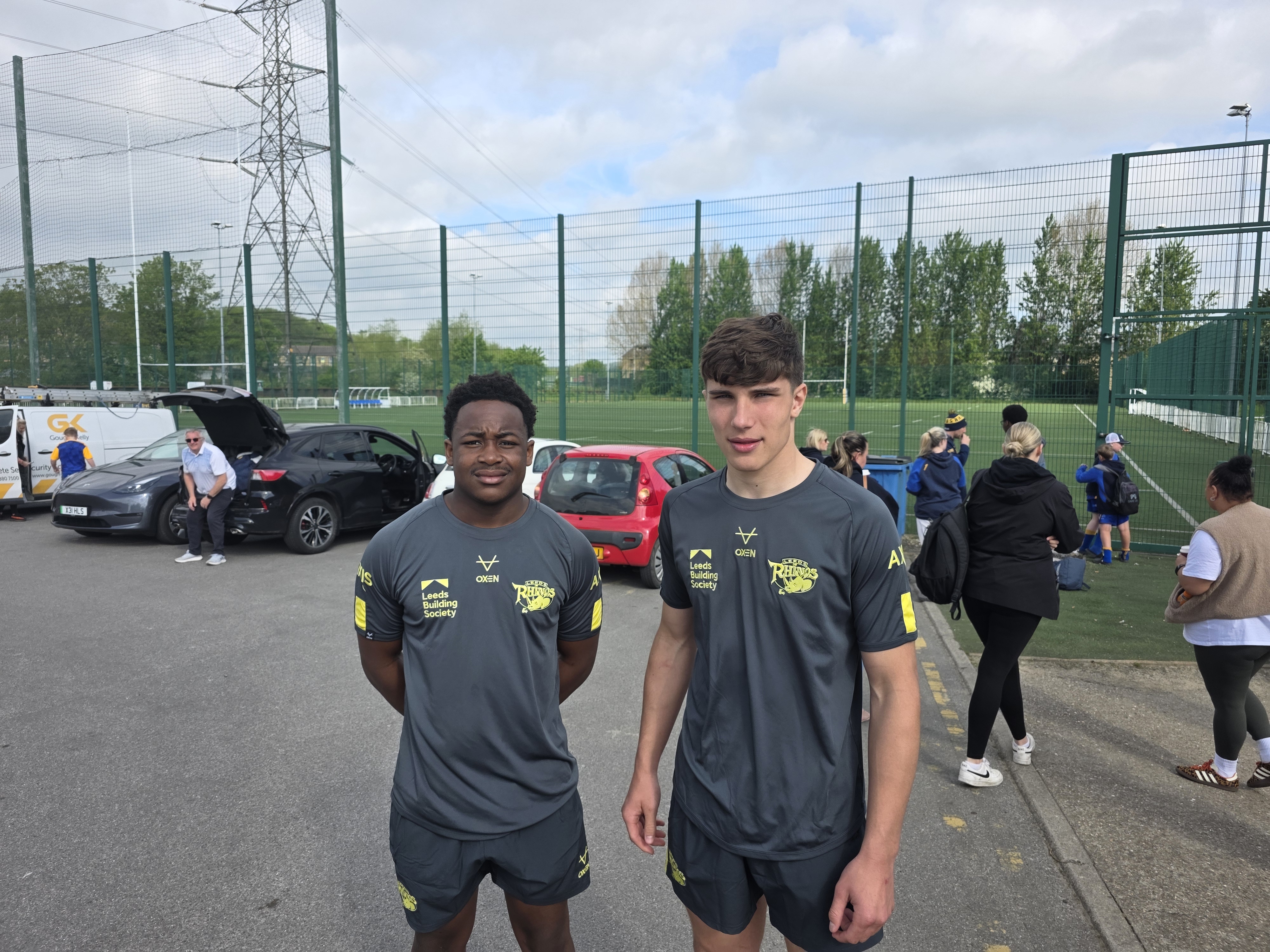 Hill House lads sign for Leeds Rhinos Scholars