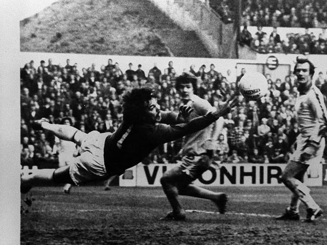 Enjoy these memories of David Harvey in action for Leeds United. PIC: Varley Picture Agency