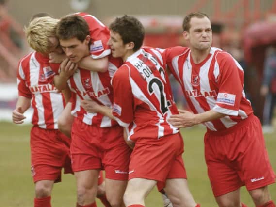12 photos from Scarborough FC v Burton Albion in 2006