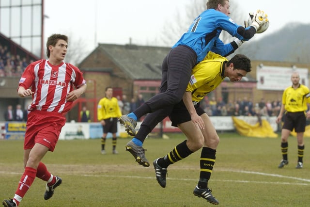 12 photos from Scarborough FC v Burton Albion in 2006
