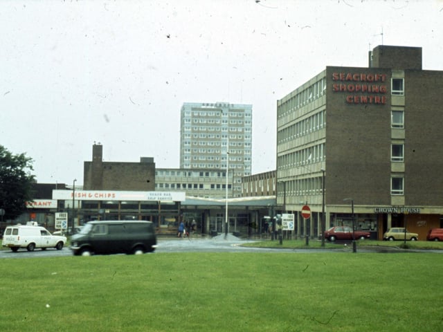 Enjoy these photos of Seacroft Shopping Centre during the 1960s and 1970s. 