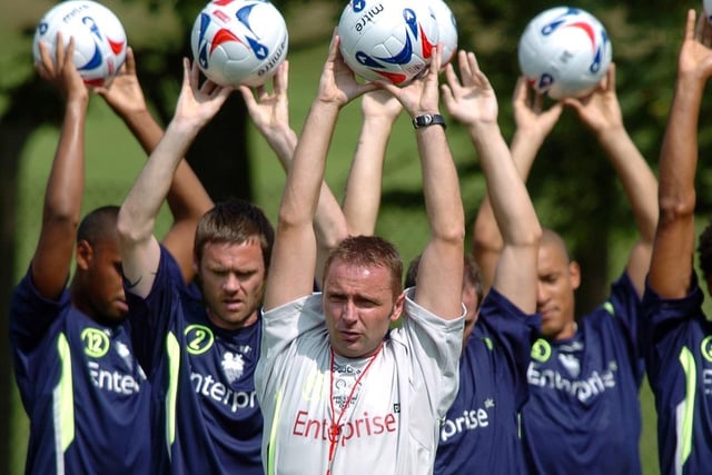 Paul Simpson and the PNE squad during pre-season training in July 2006