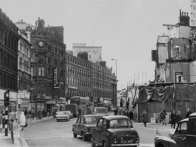 The corner of Albion Street and Boar Lane in April 1974.