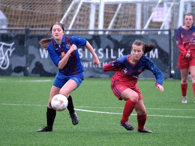 Scarborough Ladies U18s v North East Leeds Lionesses

PHOTOS BY RICHARD PONTER