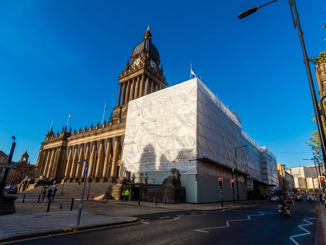 Leeds Town Hall is recognisable from its use in Peaky Blinders as an art gallery. It was once the tallest building in Leeds, built between 1853 and 1858 in the gothic style popular in the Victorian era.