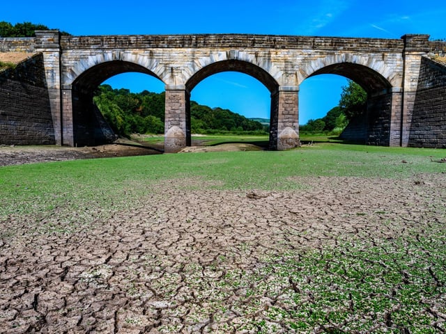Lindley Wood Reservoir near Otley, is the oldest of the reservoirs in the Washburn Valley. It was Built between 1869 and 1876. 
At the moment due to the ongoing lack of rain fall and the extreme heat the UK is experiencing right now this reservoir is completely drying up.