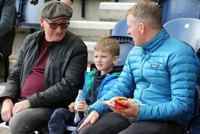 Fans pay tribute to Trevor Hemmings