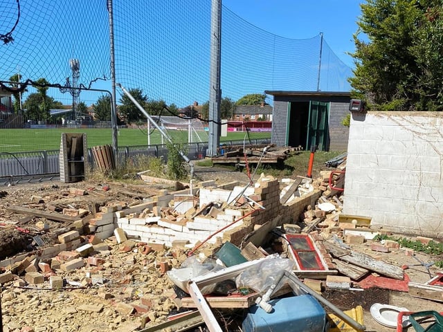 Work is progressing well on the replacement of Woodside Road's old toilet block, in the north-east corner of the ground, and its floodlights