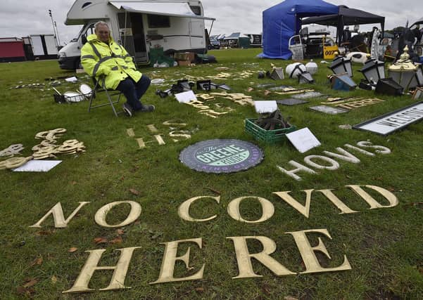 Antiques Fair at the Arena East of England showground. Alan Franks with his letters. EMN-200210-181528009