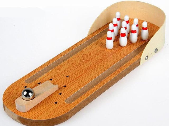 Bowling Game (Tiger) £5