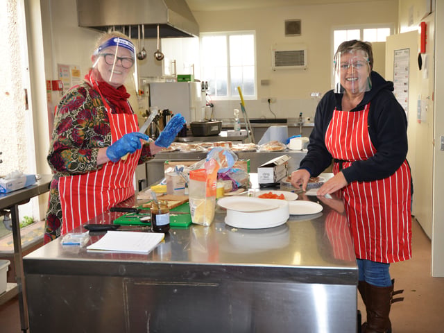 Surviving Christmas volunteers in Hastings making Christmas hampers . SUS-201214-125518001