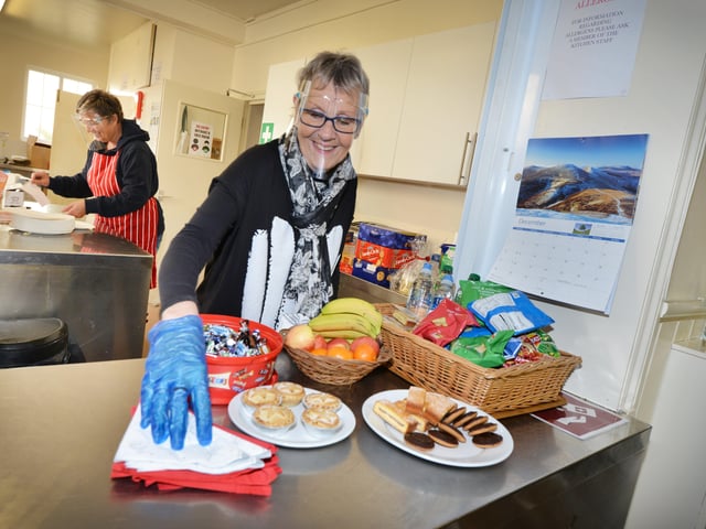 Surviving Christmas volunteers in Hastings making Christmas hampers . SUS-201214-125558001