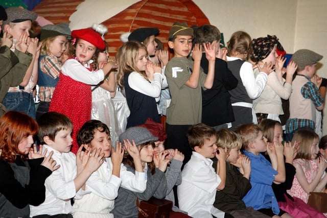 Christmas is looking a bit Dickensian at Potton Lower School, 2009