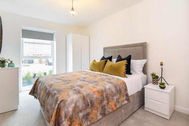 Kilnwood Vale, Faygate, RH12. 
2-bed flat for sale for £70,000.
Last home remaining on this exciting new development at Kilnwood Vale. An excellent opportunity to purchase this two bedroom first floor apartment with an allocated parking space from an initial 25% share.
Photo from Zoopla.