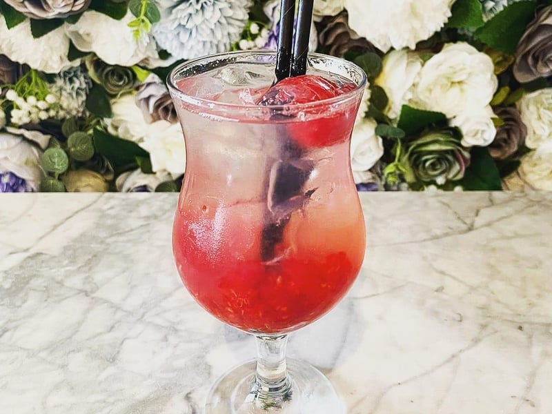 At Olive in Corby, you can enjoy bottomless Espresso Martinis, Prosecco, Watermelon Cocktails and Bottles of Peroni along with your choice of one of their Mediterranean brunch dishes in their stunning restaurant with flower walls and marble tables - it is an Instagrammer's paradise! All for £35. Call 01536 266066 for more details.