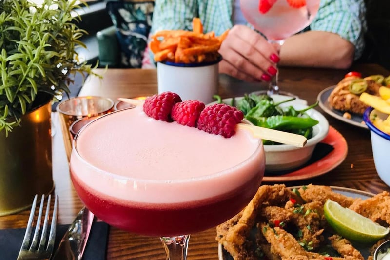 You can enjoy bottomless Prosecco, Mimosas, G&Ts or Pink G&Ts and a selected dish on the Old Market Inn's menu for 90 minutes on Fridays and Saturdays until 6.30pm. All for £27 per person.