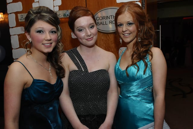 PIctured at Foyle College's annual Formal in the City Hotel are, Hannah Doherty, Kate Robinson and Stephanie Burton. Picture Martin McKeown. Inpresspics.com. 26.11.10
