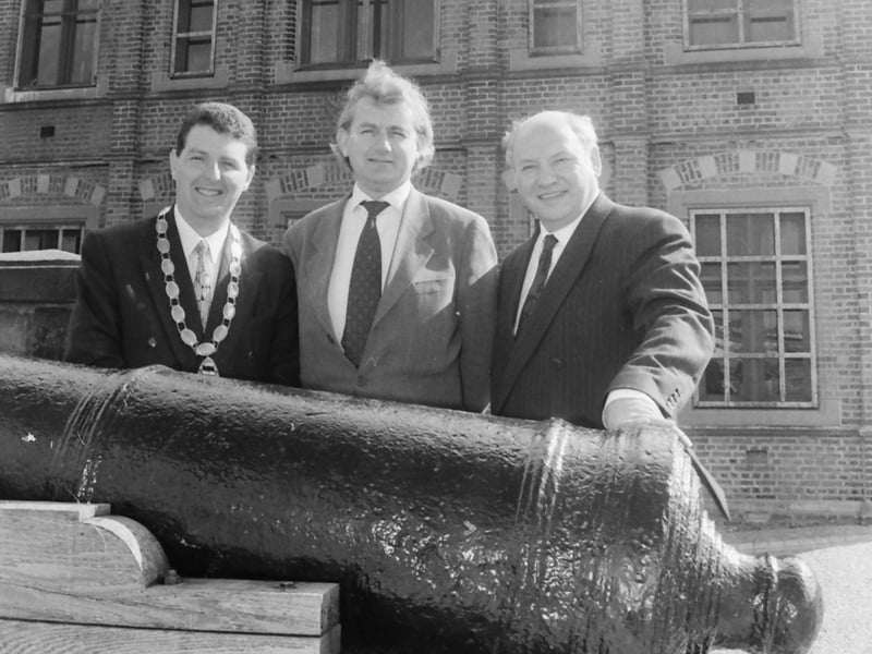 Mr. Donnell Deeny, Q.C., Chairman of the Arts Council of NI, pictured with the Deputy Mayor of Derry, Councillor Martin Bradley, and Mr. Sam Burnside, director, Verbal Arts Centre, at the announcement of the £1,151,310 Lottery Grant for the Verbal Arts Centre, at the former First Derry Presbyterian School, Derry.