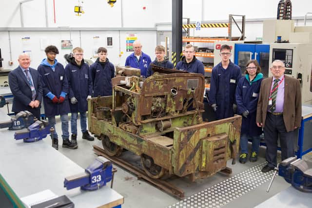 Simplex Locomotive at North Lindsey College