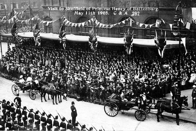 Royal Visit of Princess Henry of Battenburg outside the Town Hall for the unveiling of Queen Victoria's Statue, 1905