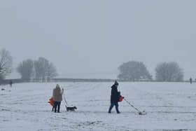 The Met Office has issued two separate warnings of snow for Doncaster this week.