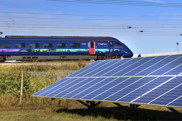 Hull Trains and Lumo shine a spotlight on the sustainability of rail travel to mark World Earth Day.
