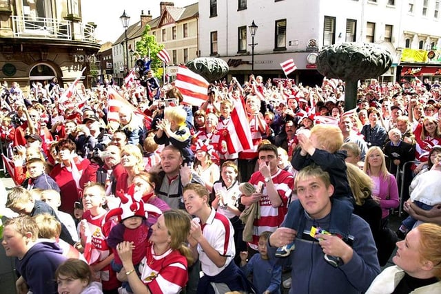 Hundreds of fans turn out to welcome their team
