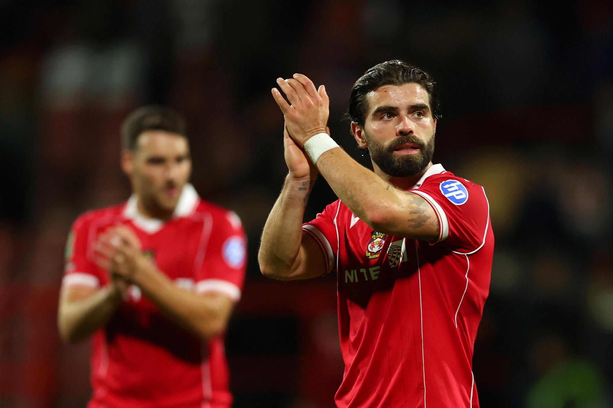 Doncaster Rovers complete signing as Championship man joins as final ...