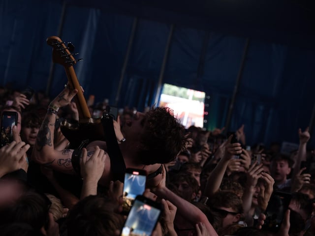 A raucuous atmosphere during The Gurriers' set.