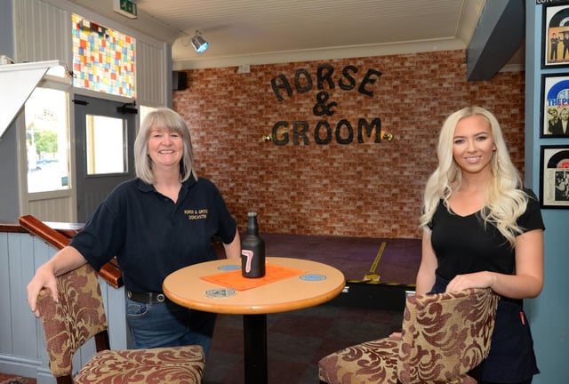 Landlady Ailene Horrocks and Amelia Davey, Bar staff member, pictured by the stage. Picture: NDFP-22-09-20-Horse&Groom 2-NMSY