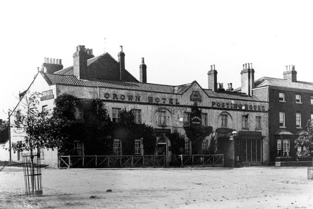 An old picture of the Crown Hotel and Posting Office, Bawtry
