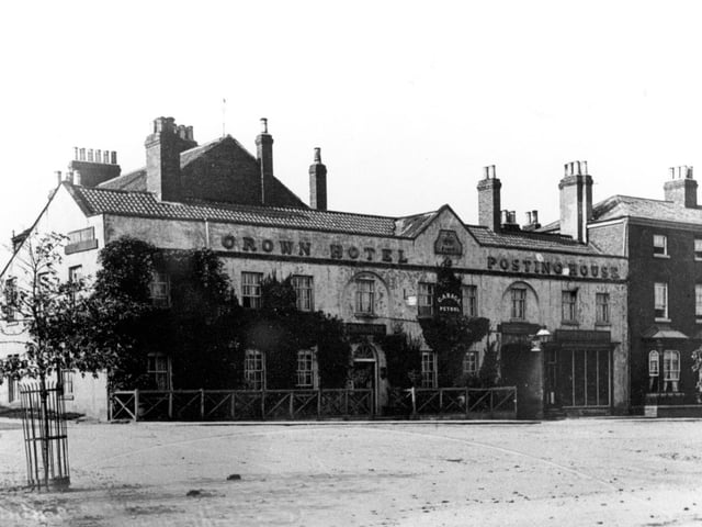 An old picture of the Crown Hotel and Posting Office, Bawtry