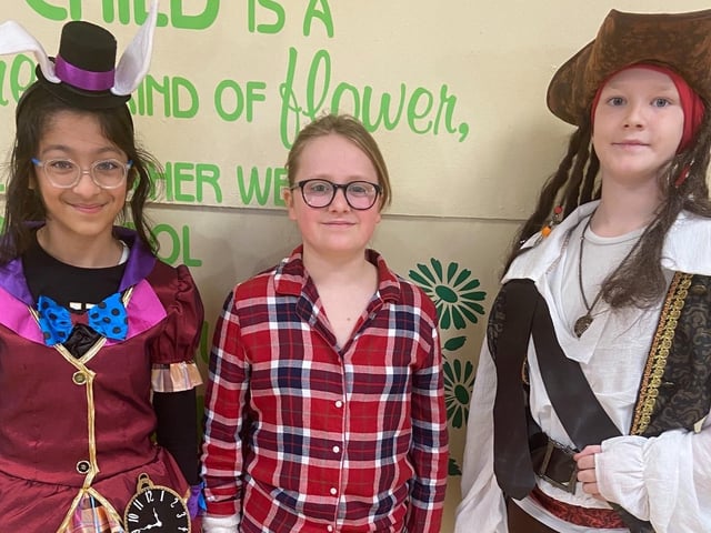 Town field Primary WBD Year 6NH.