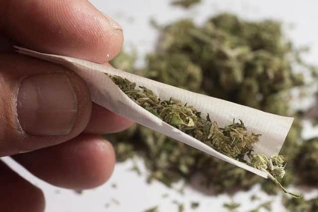 Sheffield Crown Court has heard how a cannabis drug-dealer who has no previous convictions and cares for his poorly parents has been given a suspended prison sentence.