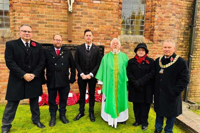 Doncaster MP Lee Pitcher was among the guests at a memorial service in Moorends.