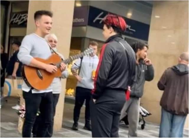 Yungblud stunned busker Alfie Sheard, stopping for chat in St Sepulchre Gate ahead of a sell out show at The Dome. (Photo: Alfie Sheard/Twitter).