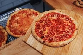 A Doncaster pizza takeaway has been handed a new four-out-of-five food hygiene rating.